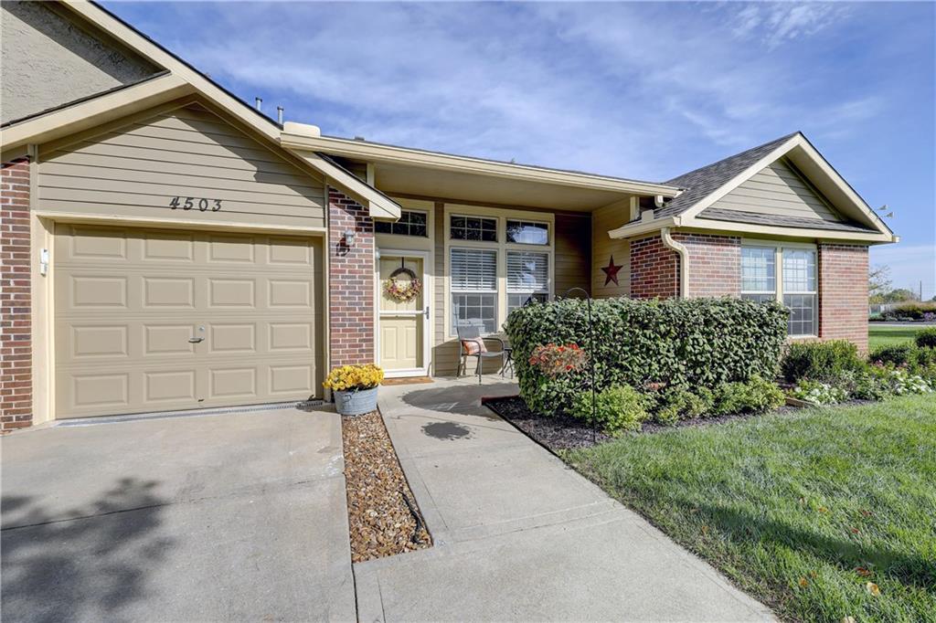 Listing Photo MLS #HMS2582078
