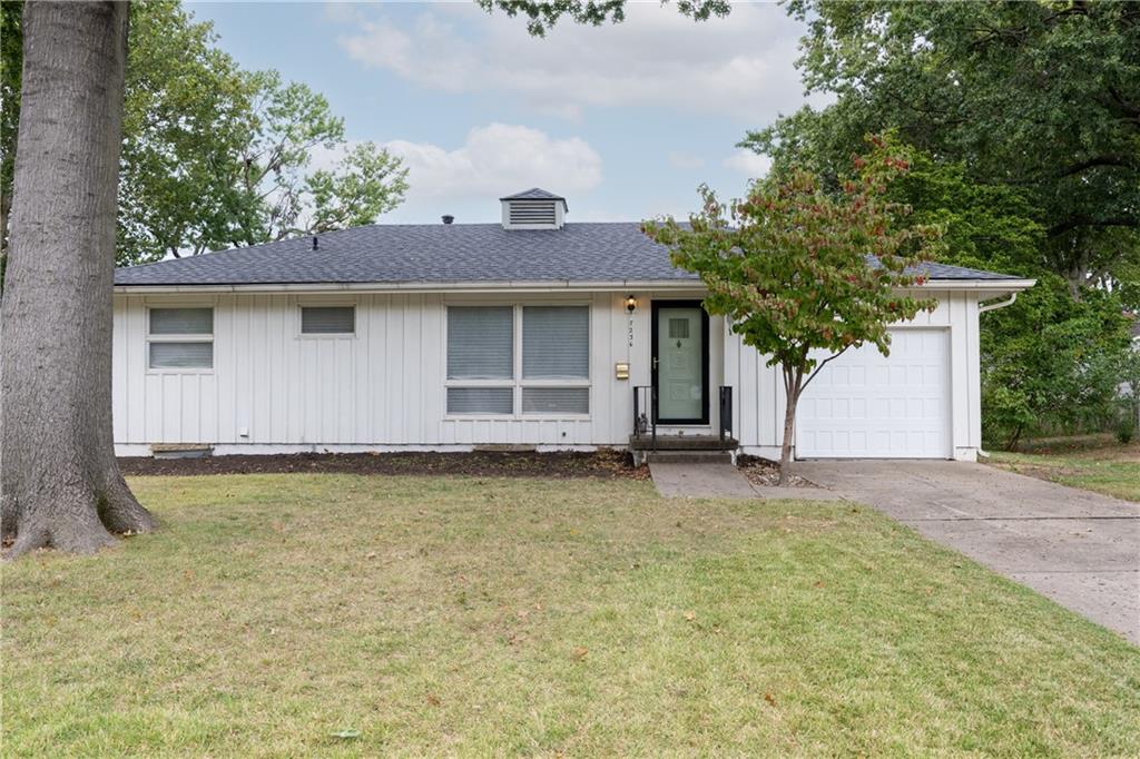 Listing Photo MLS #HMS2582088