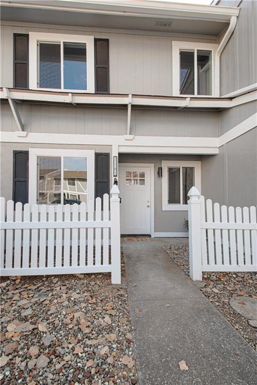 Listing Photo MLS #HMS2582090