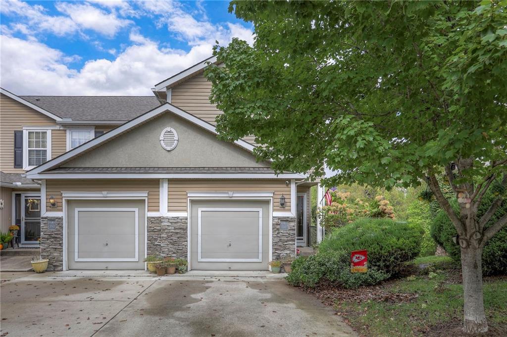 Listing Photo MLS #HMS2582151