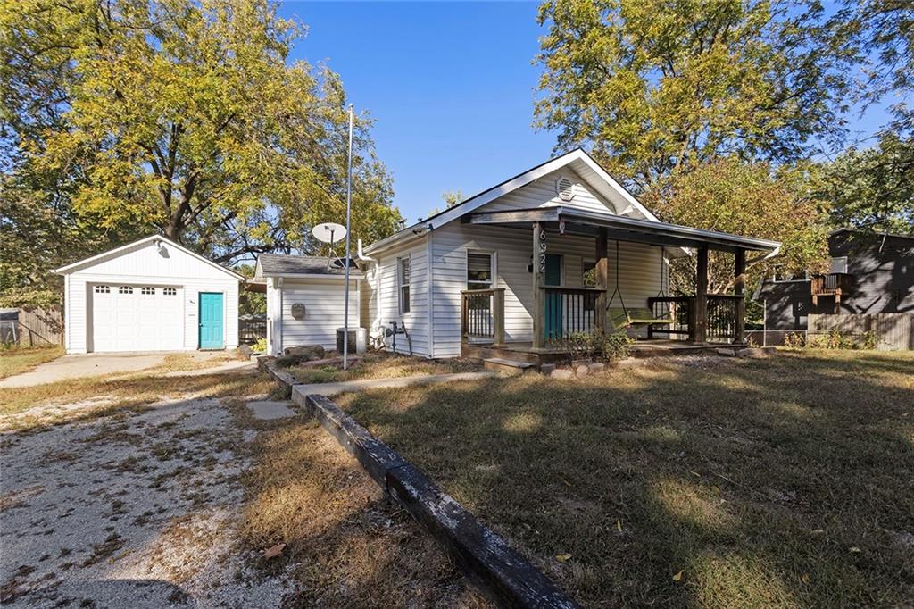 Listing Photo MLS #HMS2582171