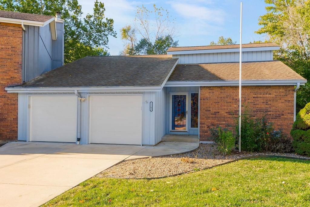 Listing Photo MLS #HMS2582182