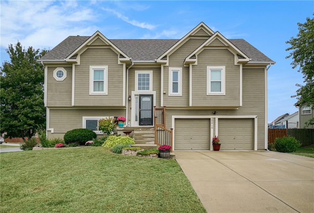 Listing Photo MLS #HMS2582292