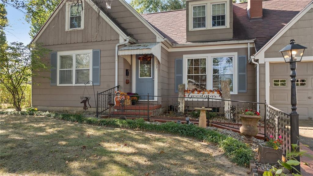 Listing Photo MLS #HMS2582412