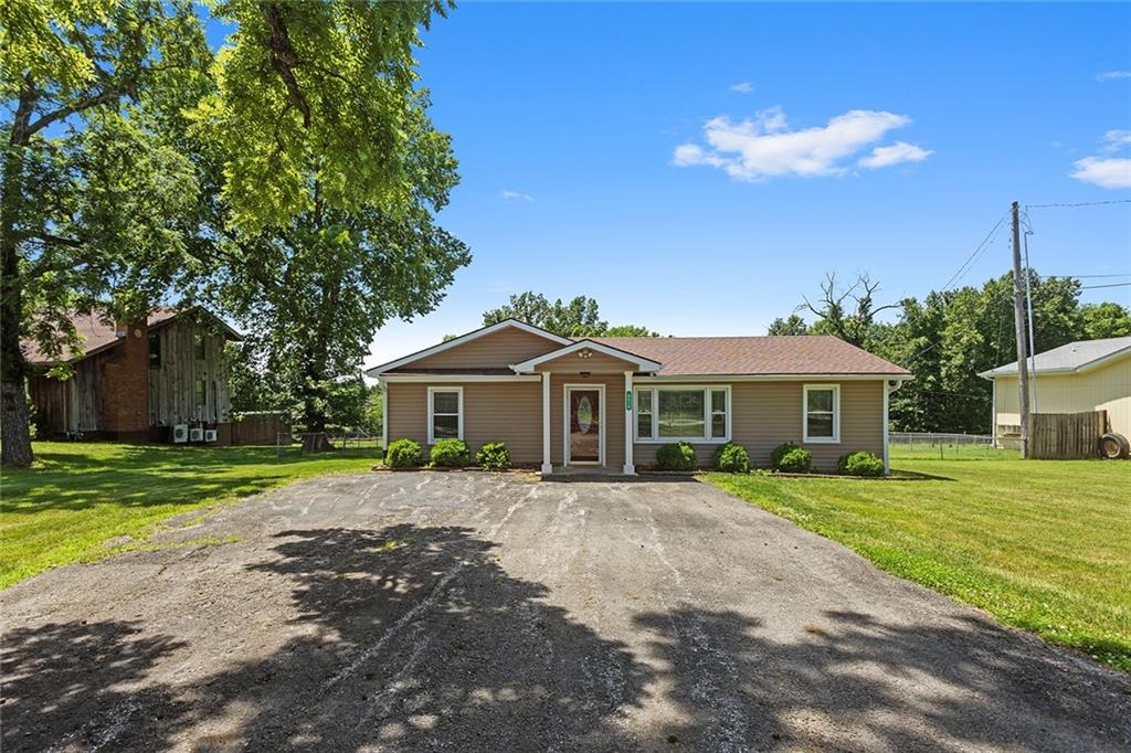 Listing Photo MLS #HMS2582459