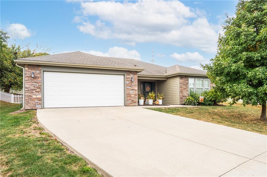 Listing Photo MLS #HMS2582493
