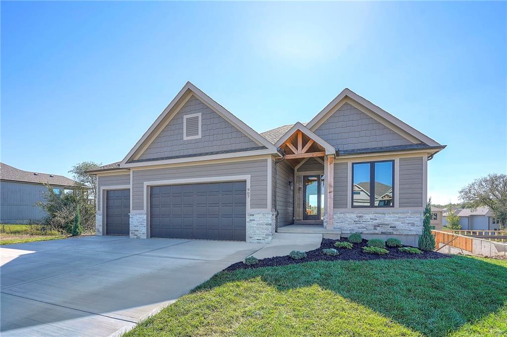 Listing Photo MLS #HMS2582523