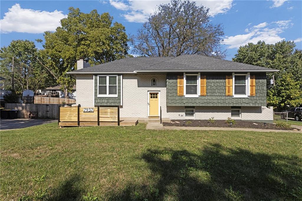 Listing Photo MLS #HMS2582590