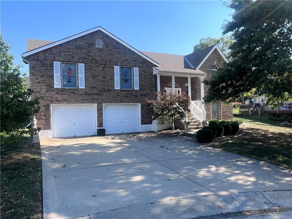 Listing Photo MLS #HMS2582601