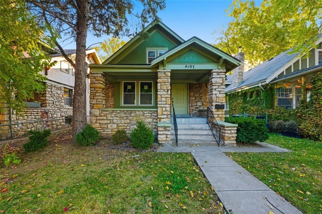 Listing Photo MLS #HMS2582794