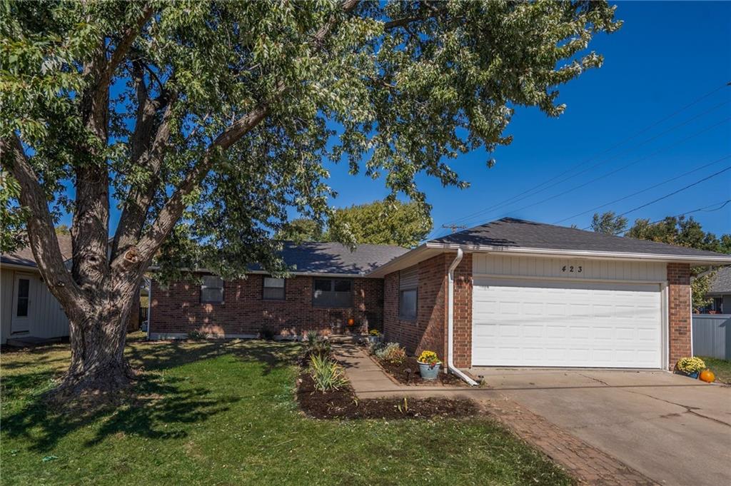 Listing Photo MLS #HMS2582816