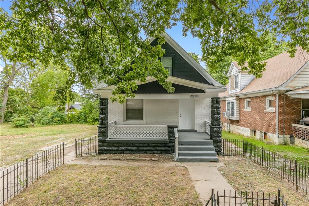 Listing Photo MLS #HMS2582863