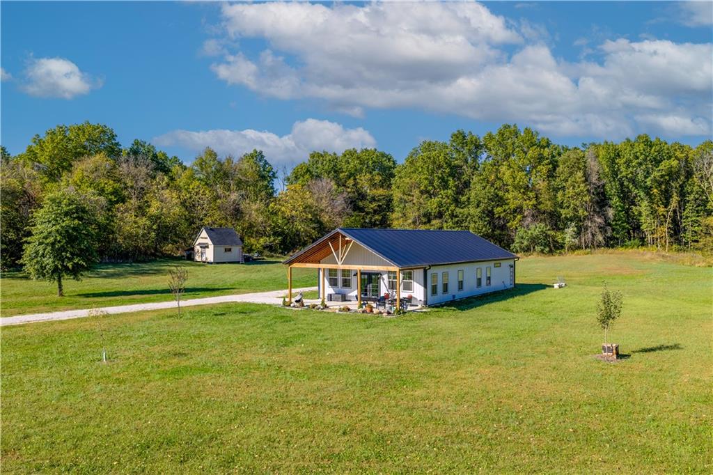 Listing Photo MLS #HMS2582910