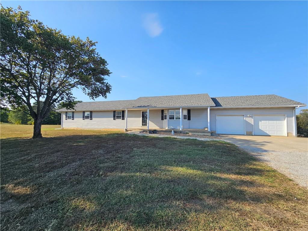 Listing Photo MLS #HMS2582958