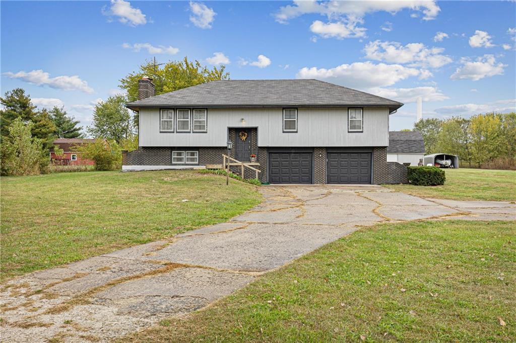 Listing Photo MLS #HMS2583101