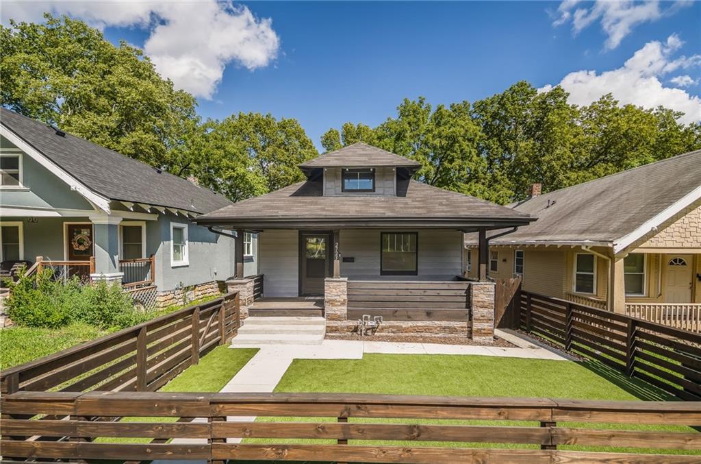 Listing Photo MLS #HMS2583230