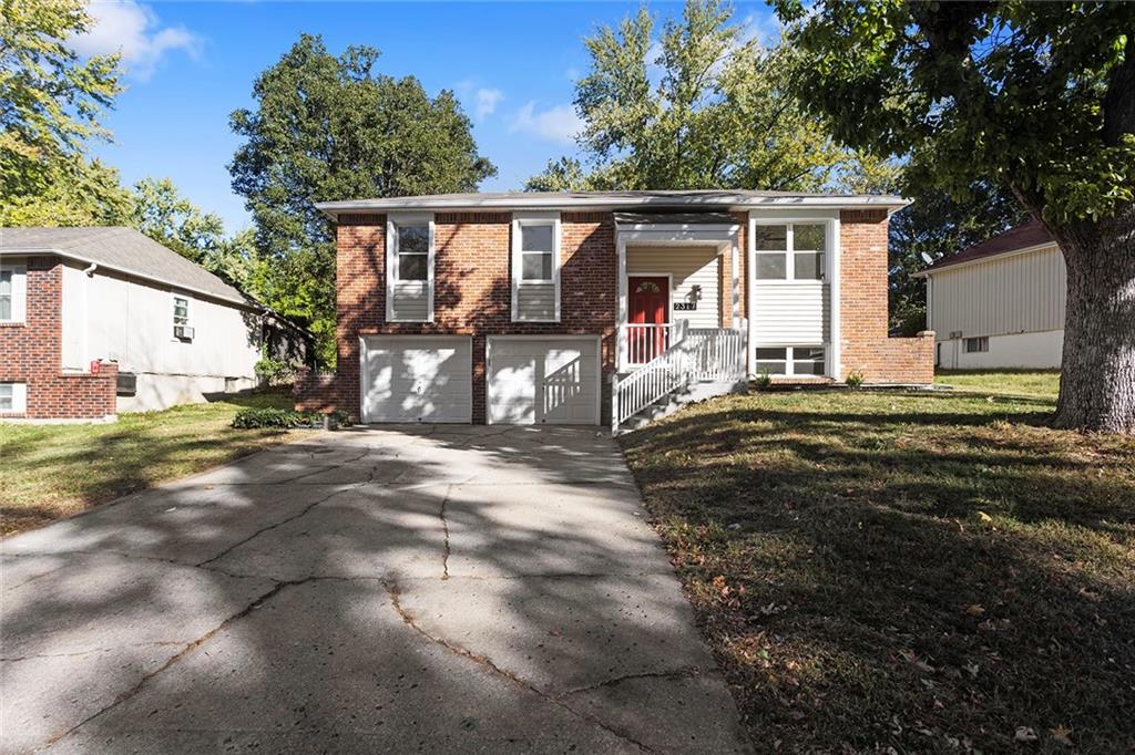 Listing Photo MLS #HMS2583304