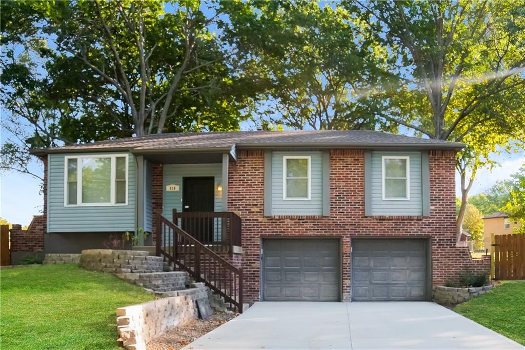 Listing Photo MLS #HMS2583353