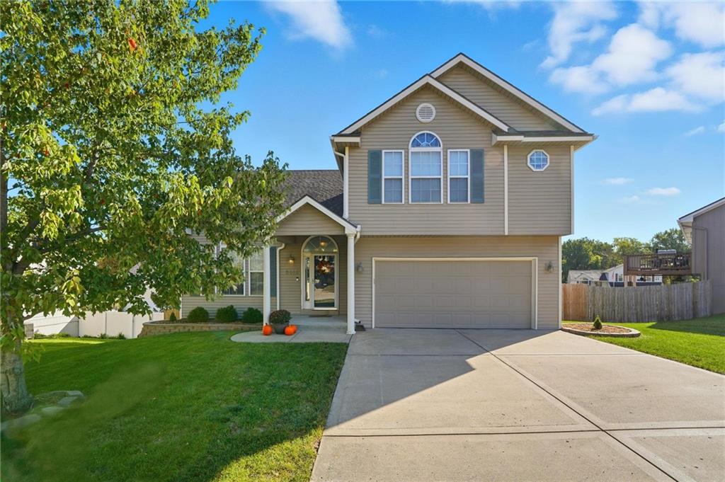 Listing Photo MLS #HMS2583463