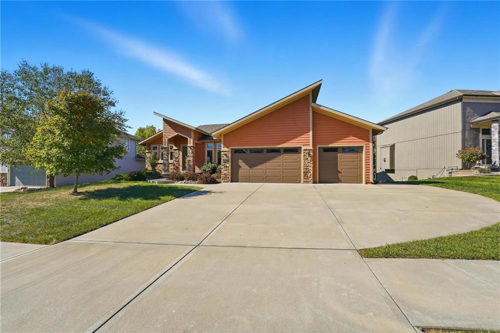 Listing Photo MLS #HMS2583553