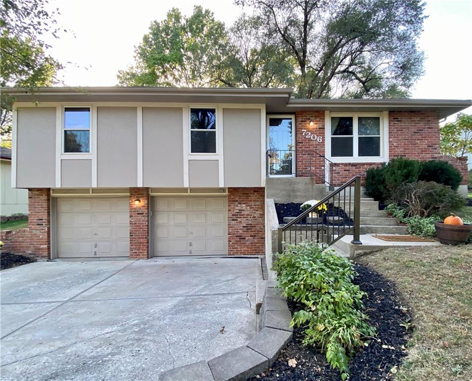 Listing Photo MLS #HMS2583630
