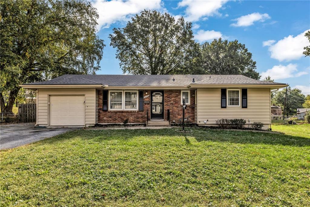 Listing Photo MLS #HMS2583670