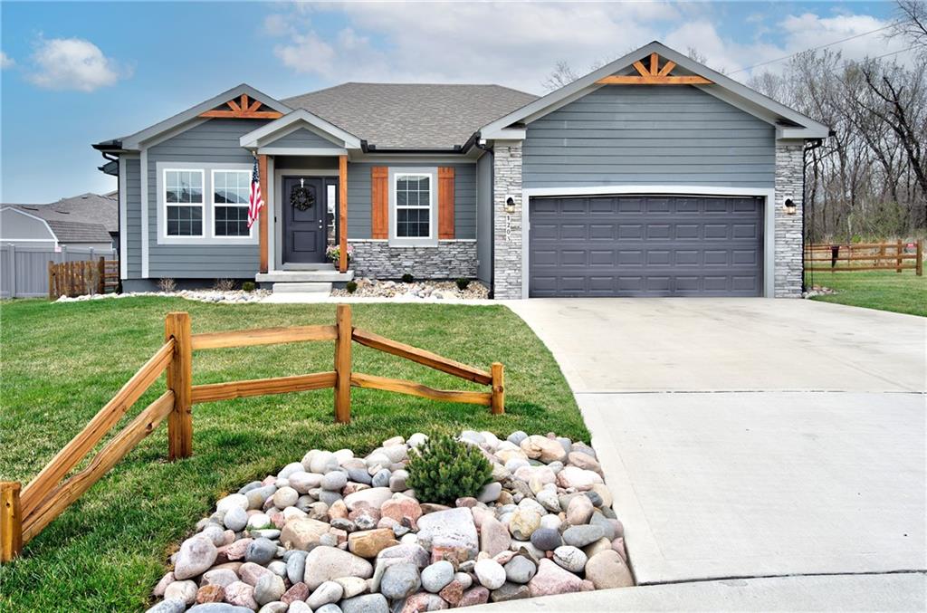 Listing Photo MLS #HMS2583776