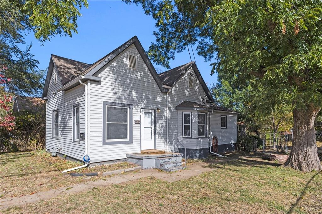 Listing Photo MLS #HMS2583821