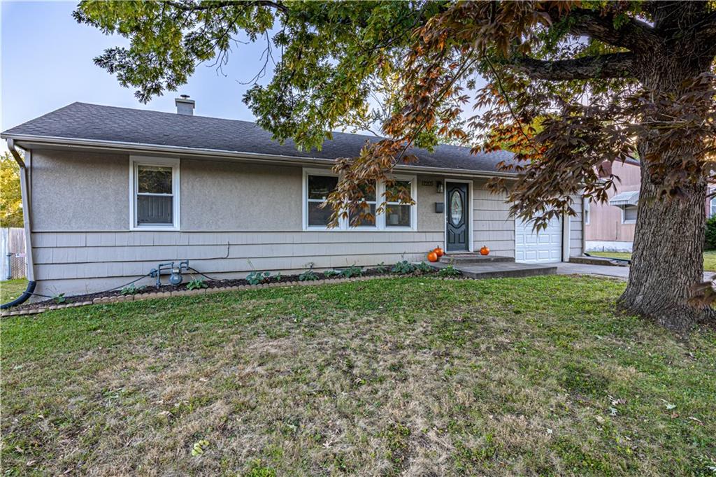 Listing Photo MLS #HMS2584035