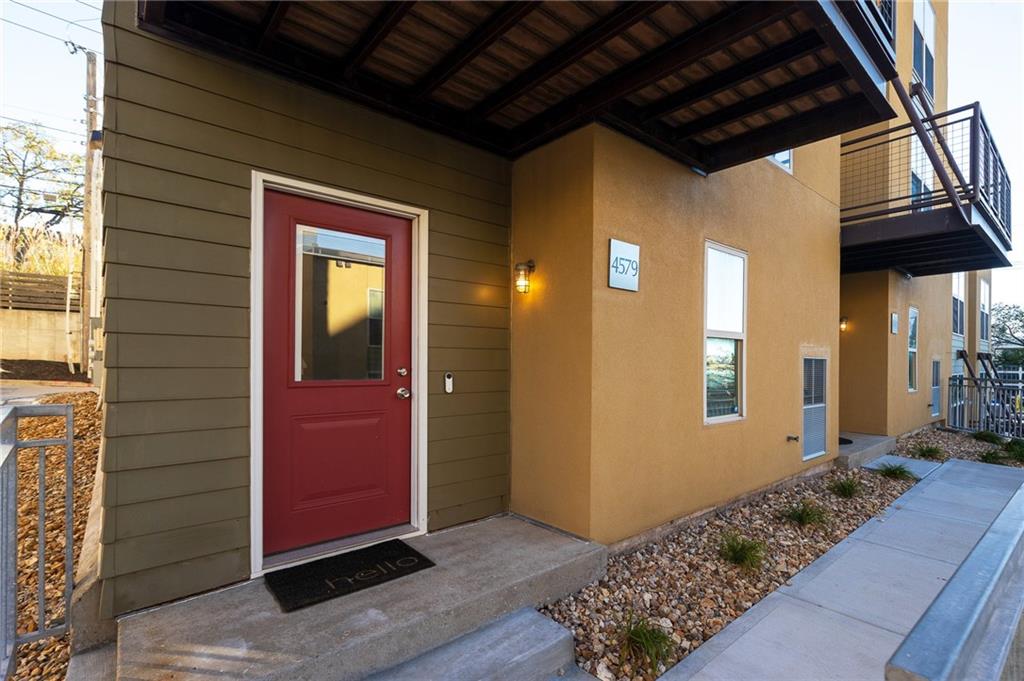 Listing Photo MLS #HMS2584109