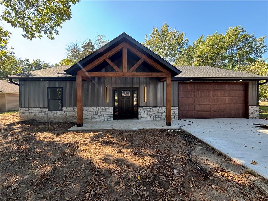 Listing Photo MLS #HMS2584859