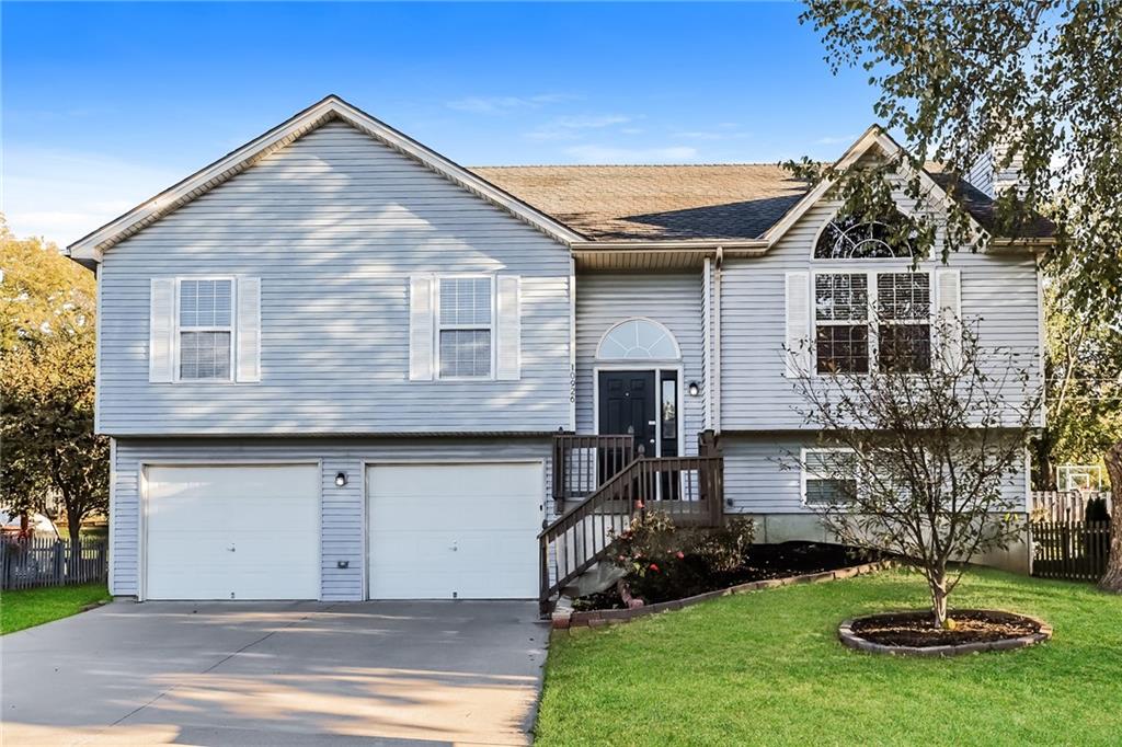 Listing Photo MLS #HMS2585122