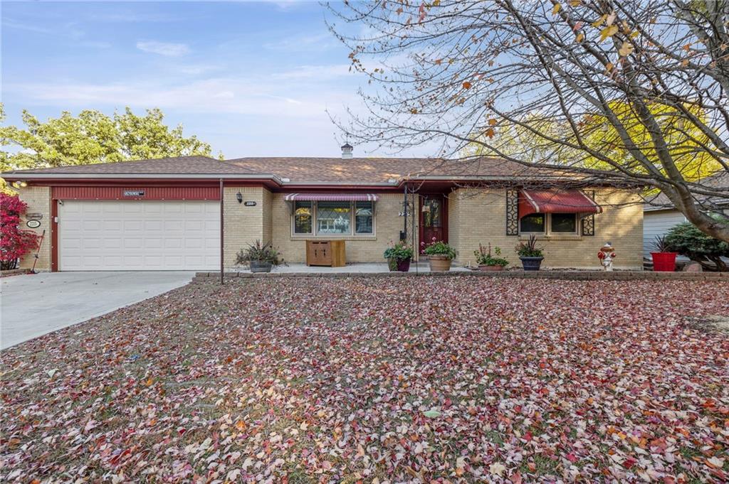 Listing Photo MLS #HMS2585277