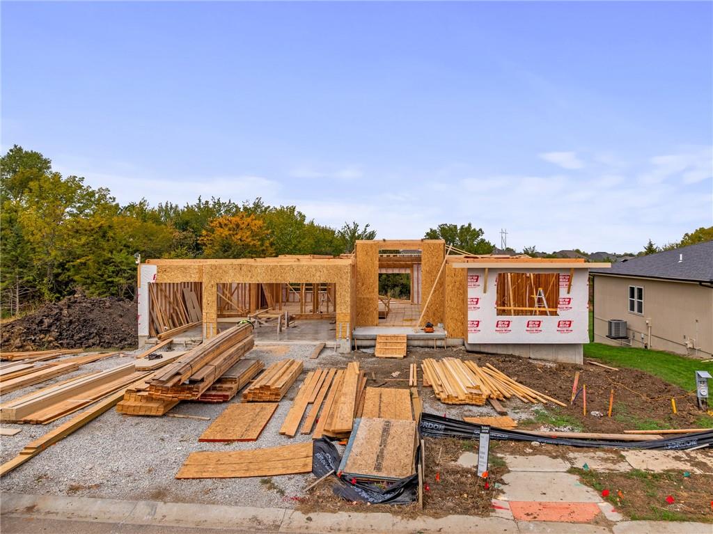 Listing Photo MLS #HMS2586871