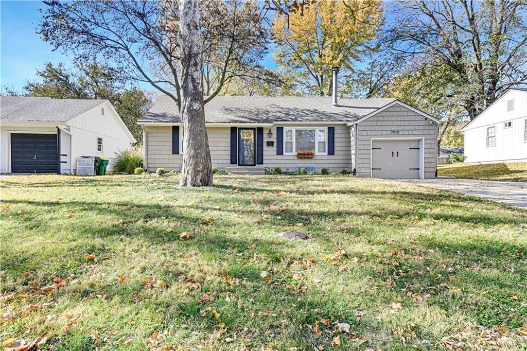 Listing Photo MLS #HMS2586939