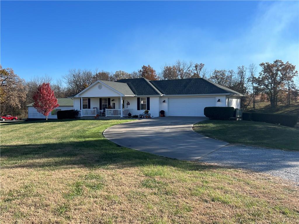 Listing Photo MLS #HMS2586953