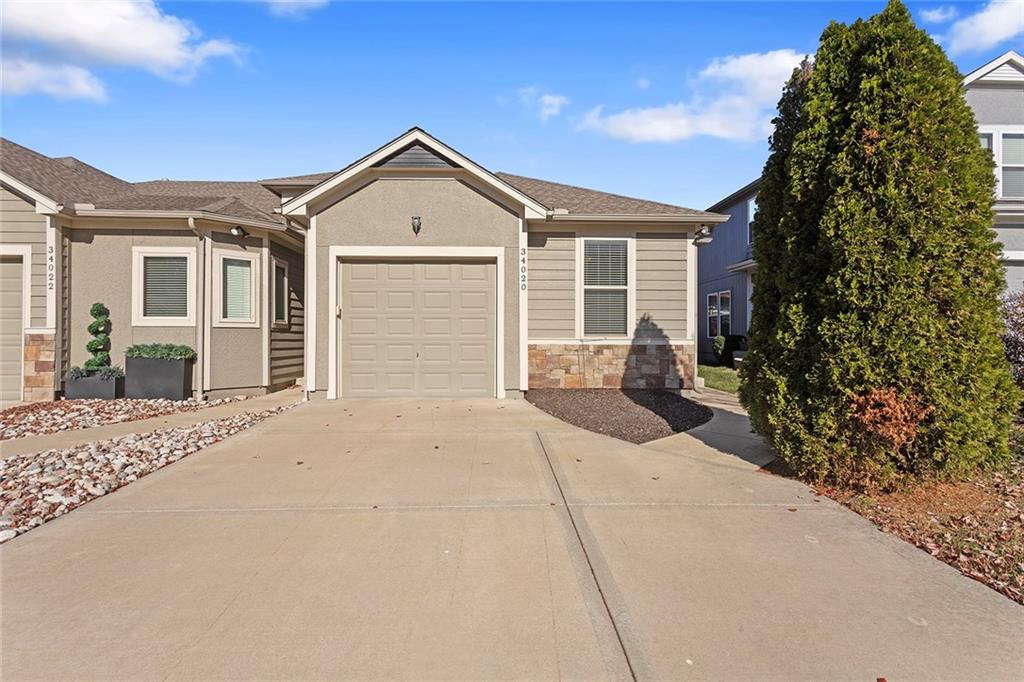 Listing Photo MLS #HMS2587308