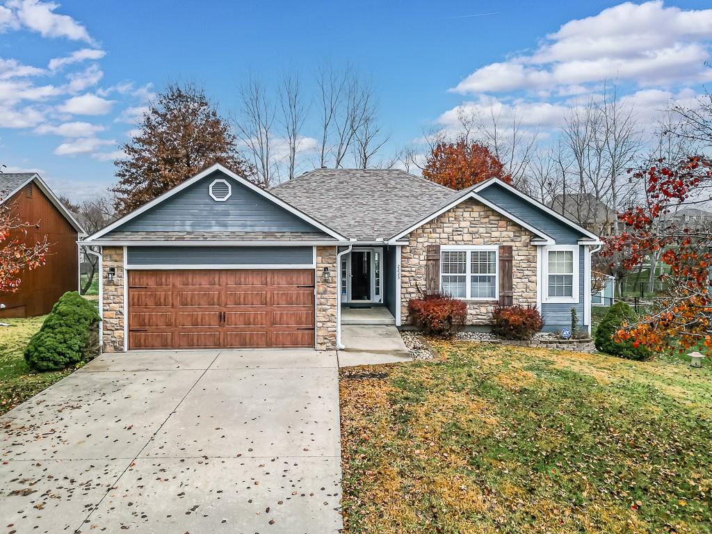 Listing Photo MLS #HMS2587365