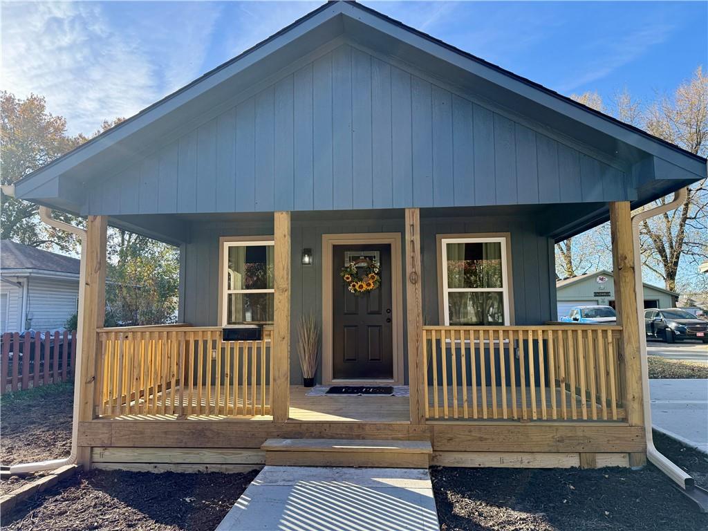 Listing Photo MLS #HMS2587571