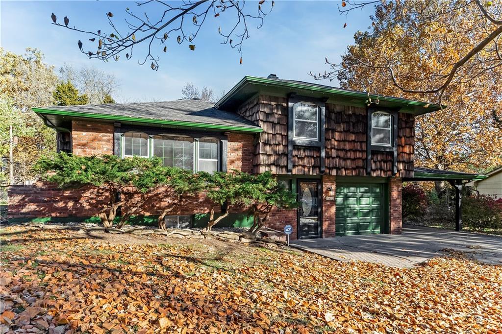 Listing Photo MLS #HMS2587704