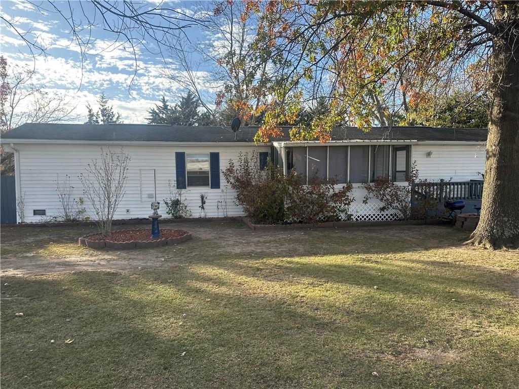 Listing Photo MLS #HMS2587709
