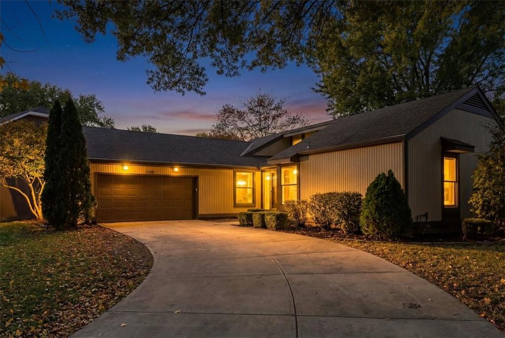 Listing Photo MLS #HMS2587935