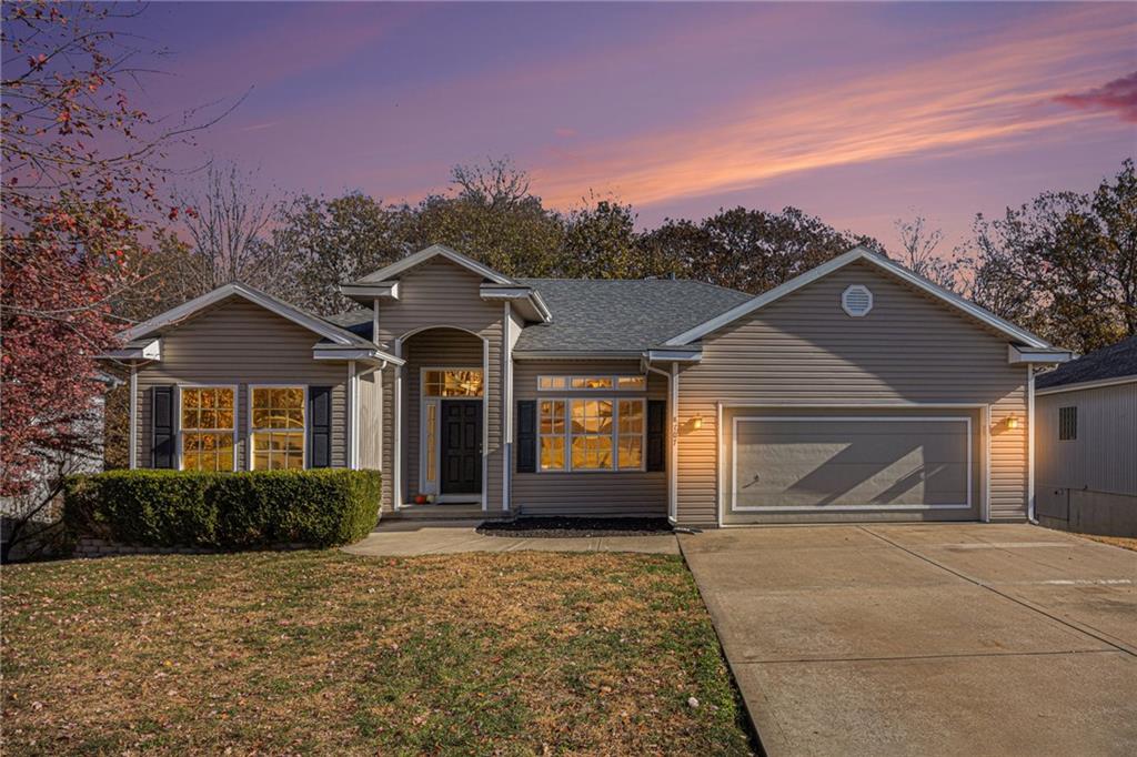 Listing Photo MLS #HMS2588014