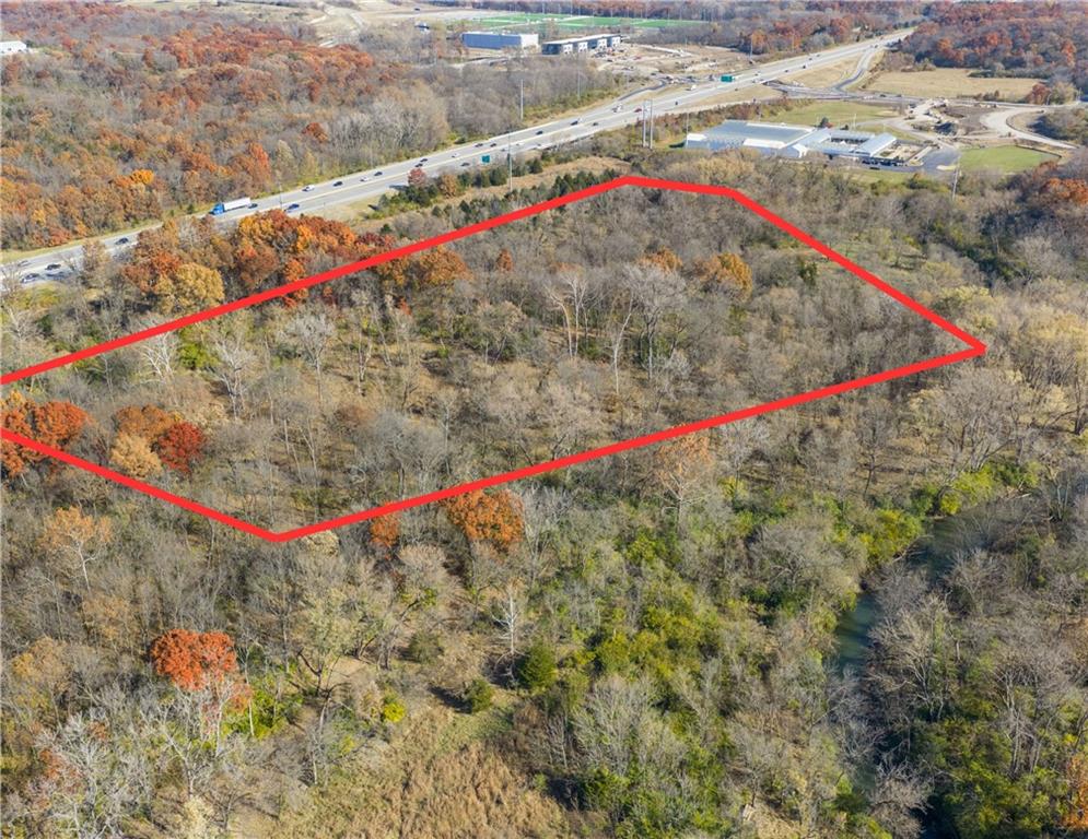 Listing Photo MLS #HMS2588036