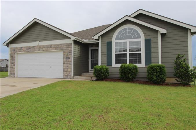 Listing Photo MLS #HMS2588239