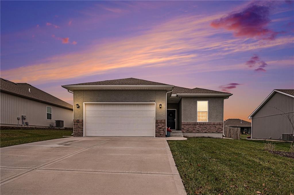 Listing Photo MLS #HMS2588302