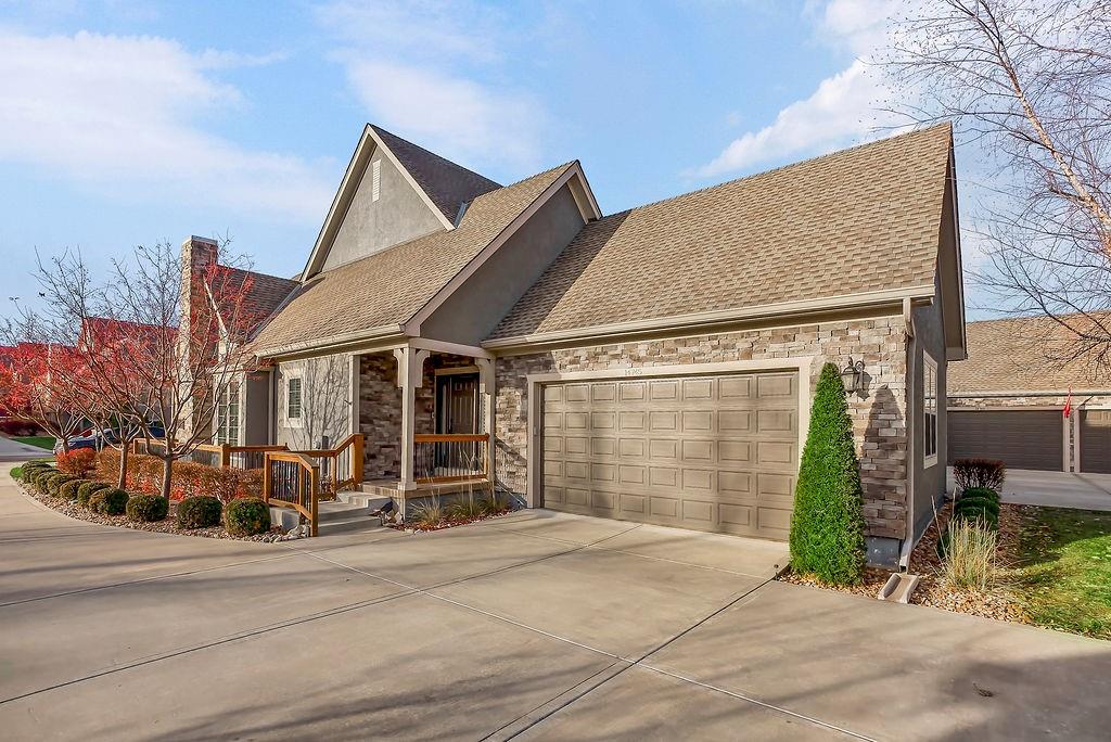 Listing Photo MLS #HMS2588959