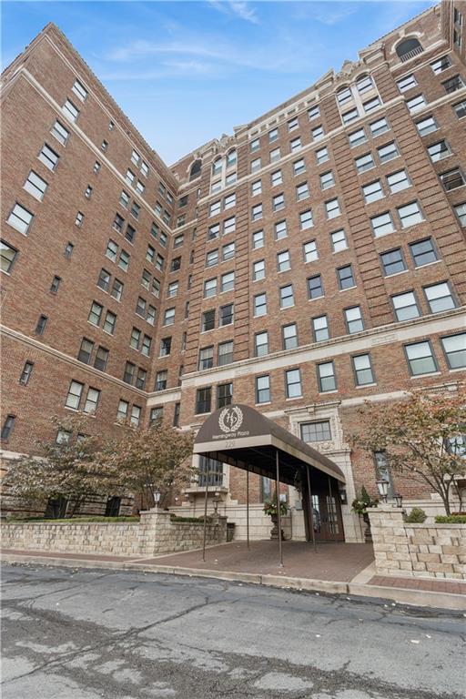 Listing Photo MLS #HMS2589047