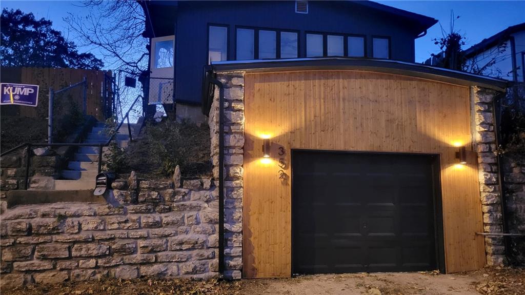 Listing Photo MLS #HMS2589124