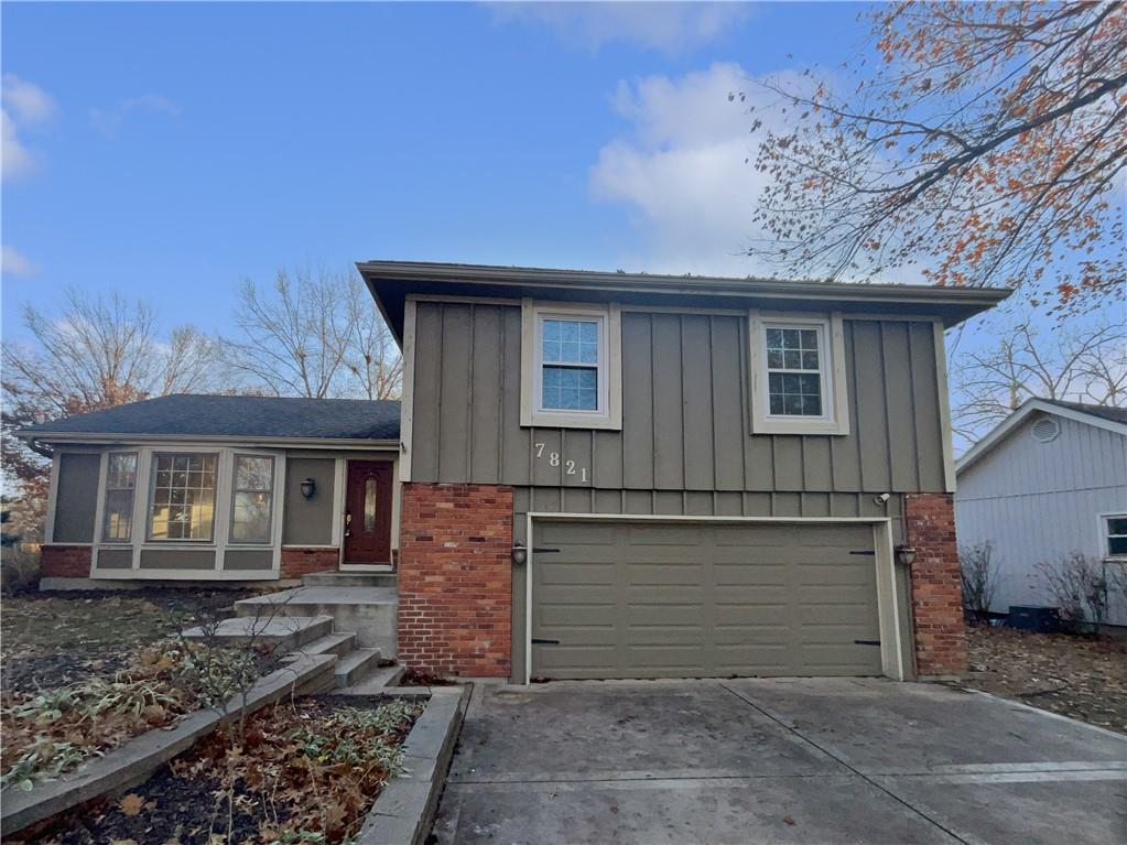 Listing Photo MLS #HMS2589657